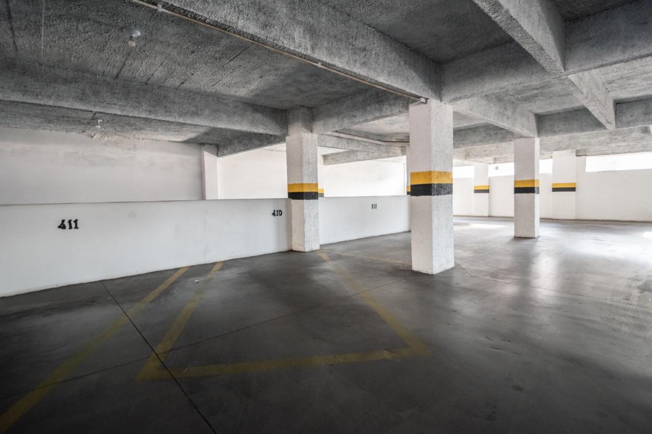 O Melhor Do Centro! Apto 01 Dormitorio Com Garagem E Ar Condicionado Balneário Camboriú Eksteriør bilde